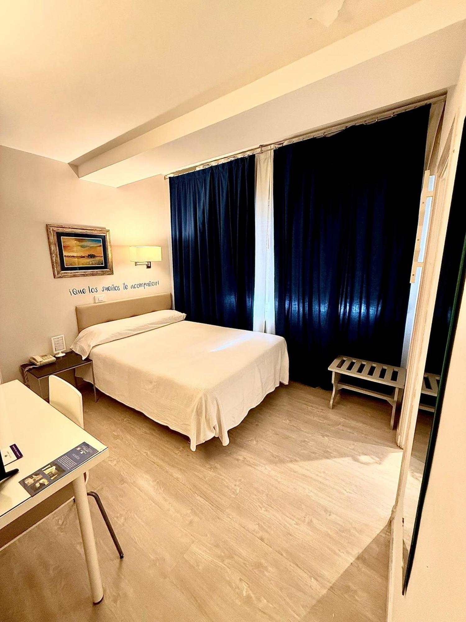 Hotel Virrey Arnedo Esterno foto