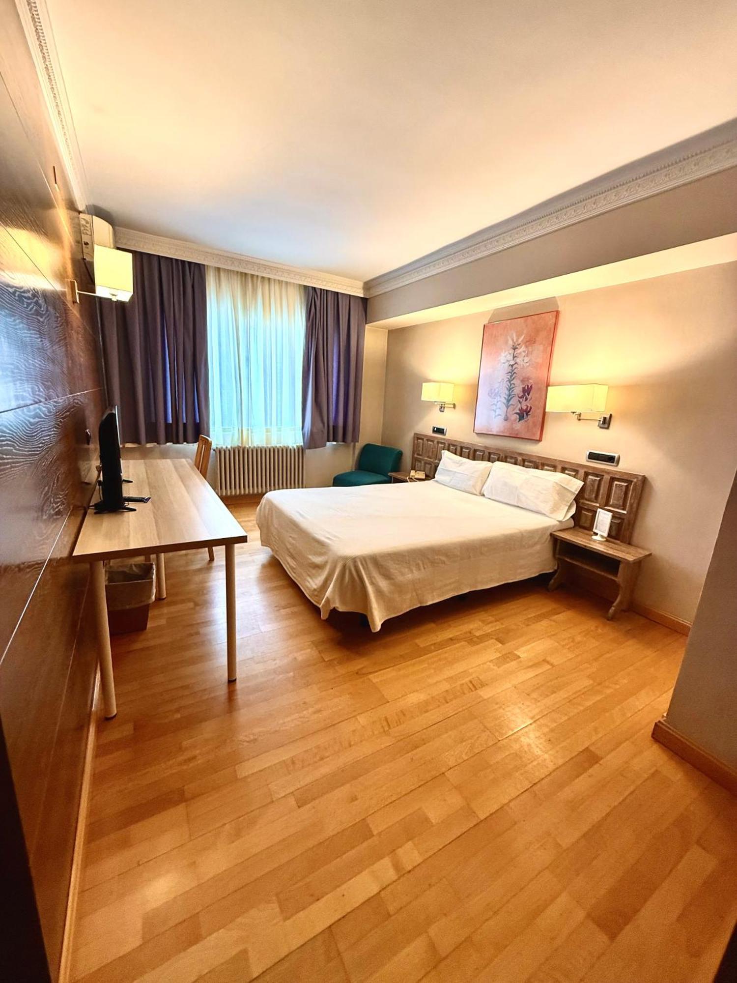 Hotel Virrey Arnedo Esterno foto