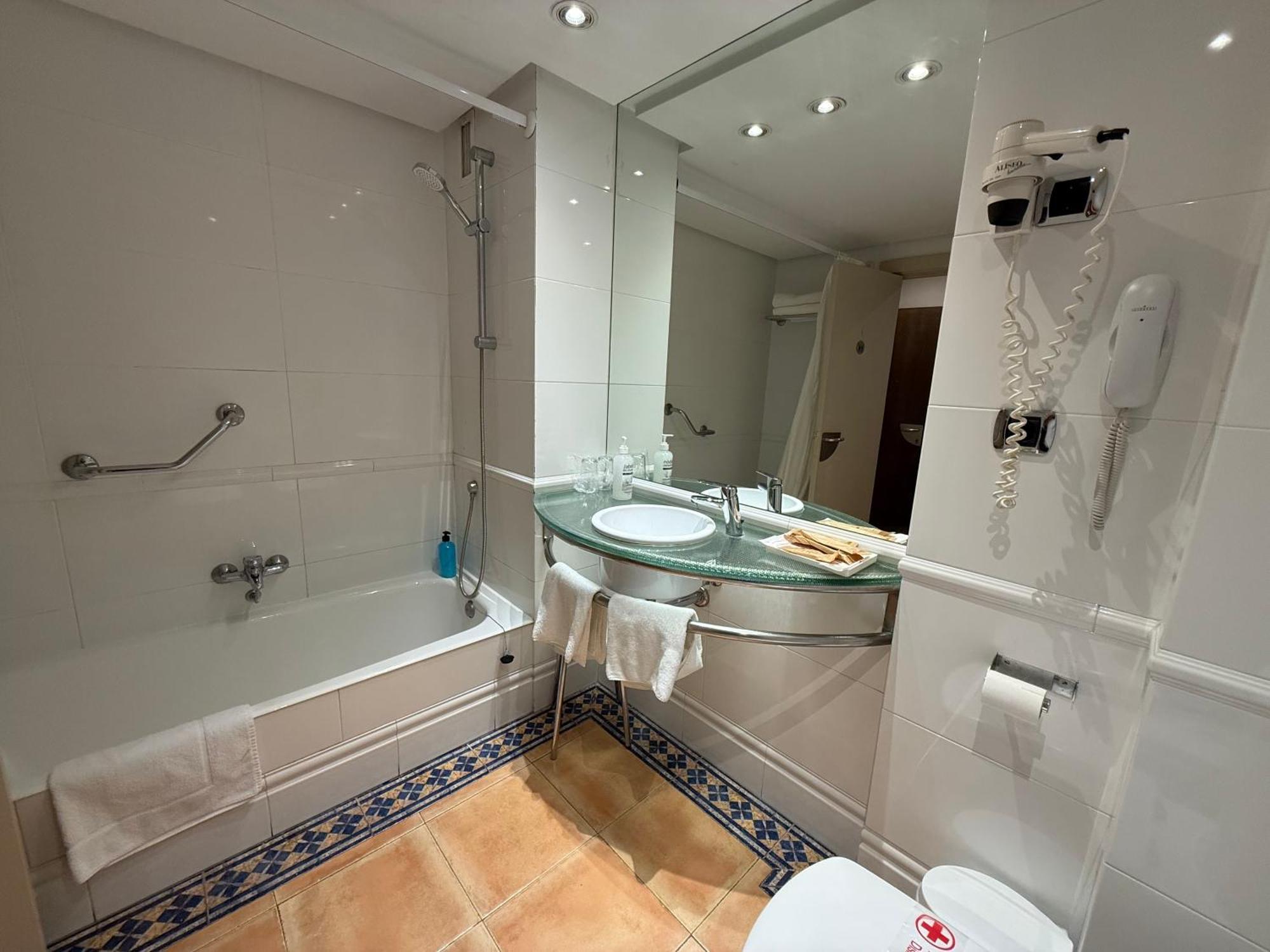 Hotel Virrey Arnedo Esterno foto