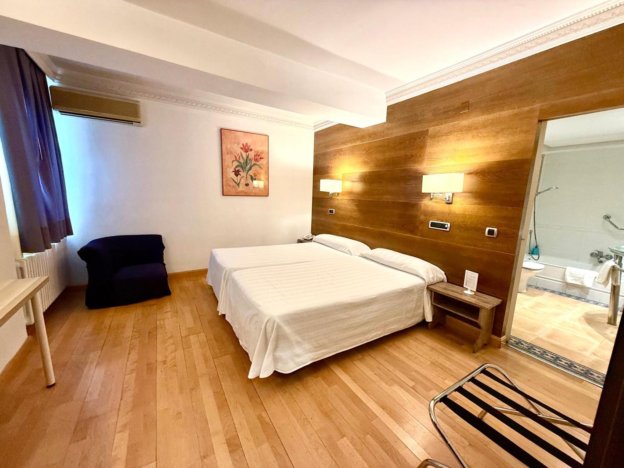 Hotel Virrey Arnedo Esterno foto
