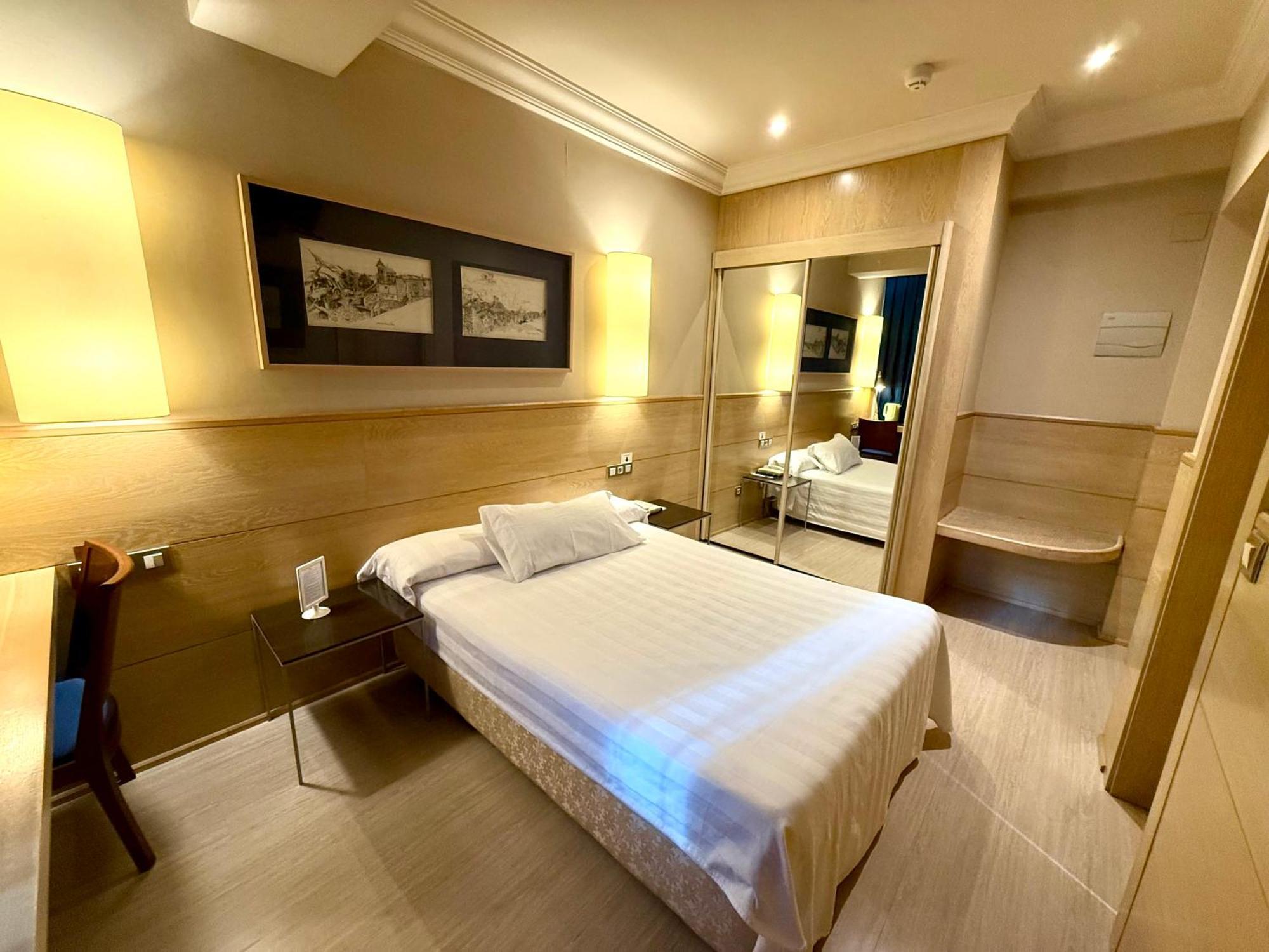 Hotel Virrey Arnedo Esterno foto